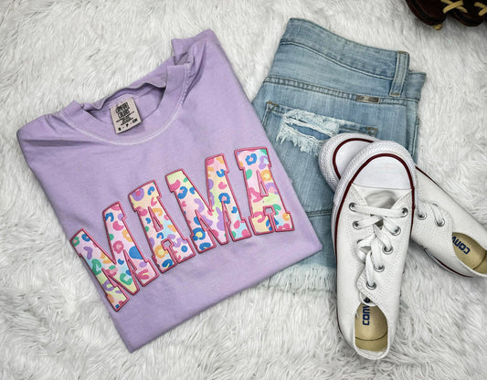 Mama leopard rainbow t-shirt