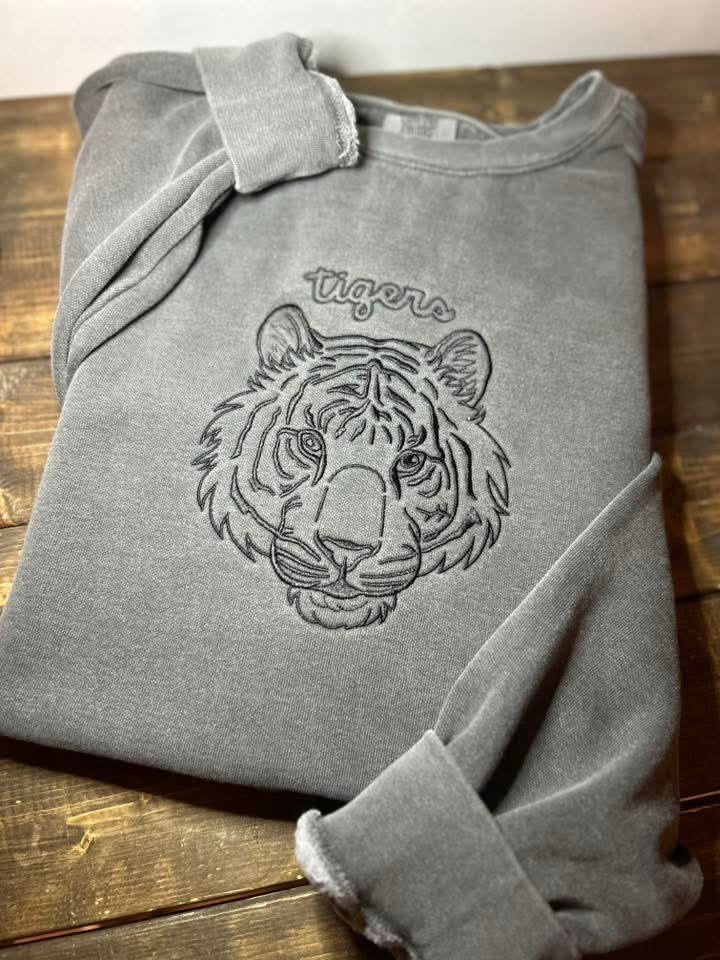Tiger 🐯 Embroidered Sweatshirt