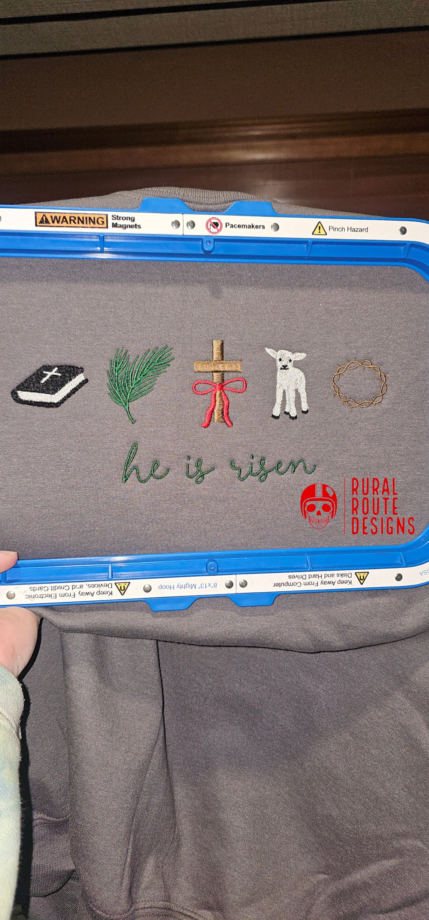 He is Risen (embroidery design)